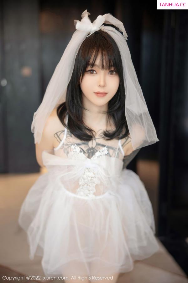 小奶瓶呜呜  [XiuRen]高清写真图 2022.06.30 No.5212 奶瓶第8张图片